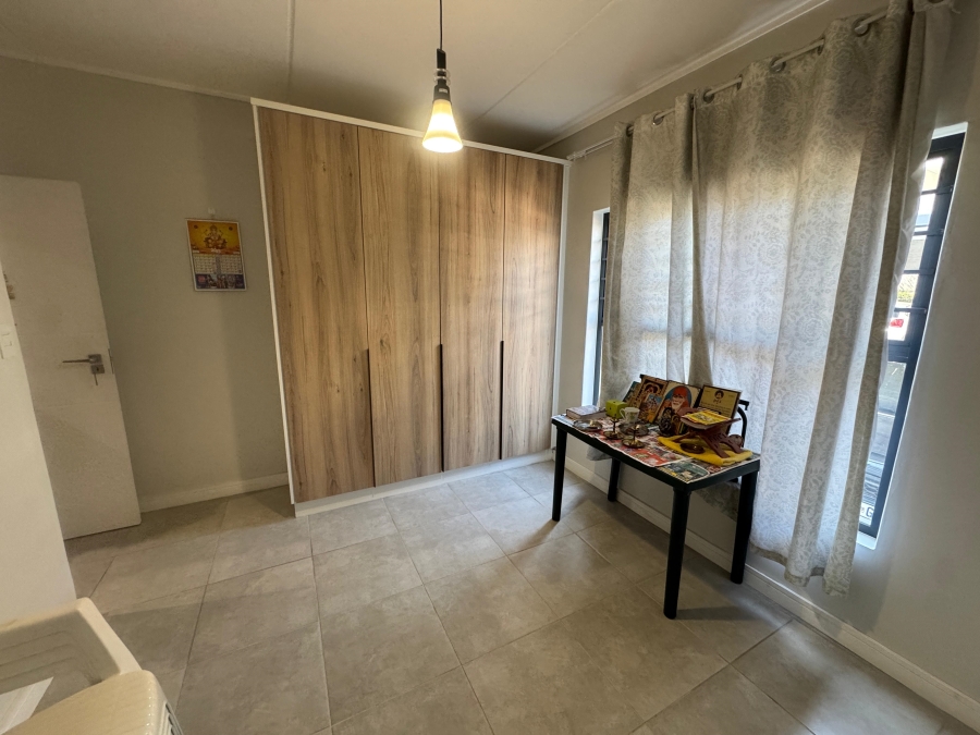 3 Bedroom Property for Sale in Waterfall Gauteng