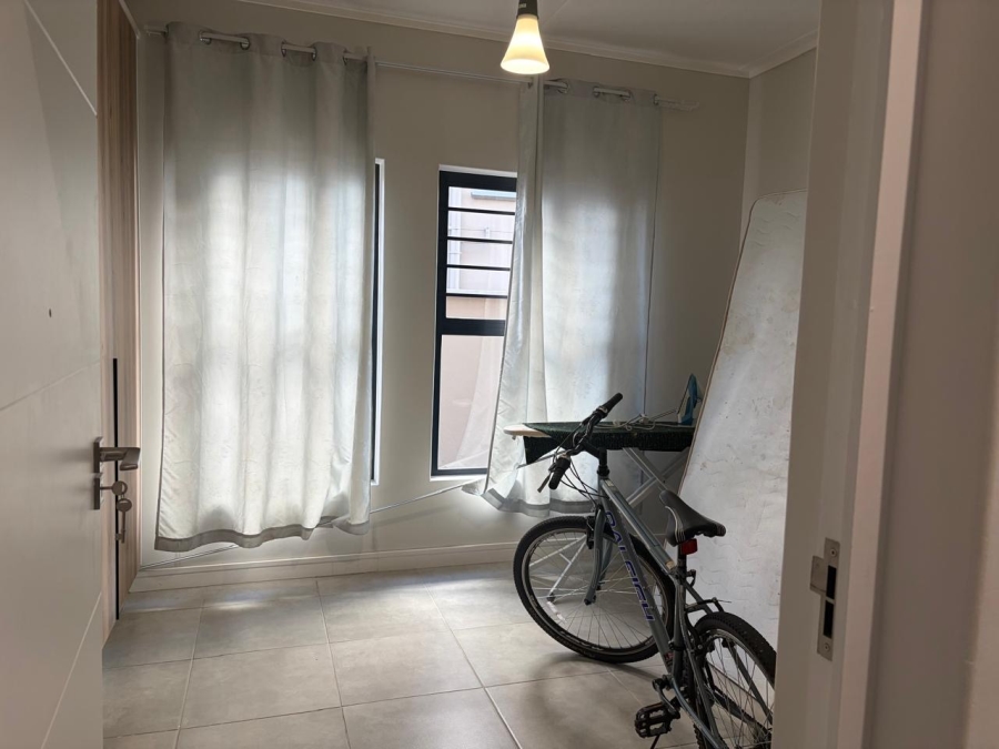 3 Bedroom Property for Sale in Waterfall Gauteng