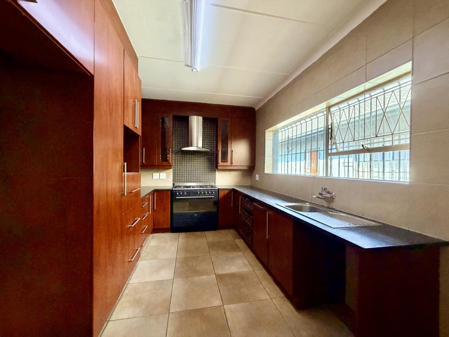 To Let 4 Bedroom Property for Rent in Morehill Gauteng
