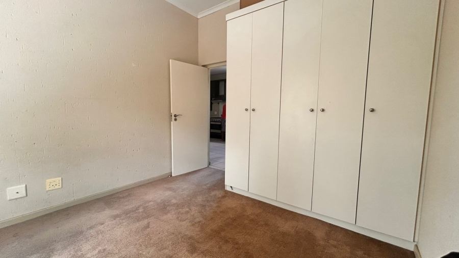 2 Bedroom Property for Sale in Pineslopes Gauteng