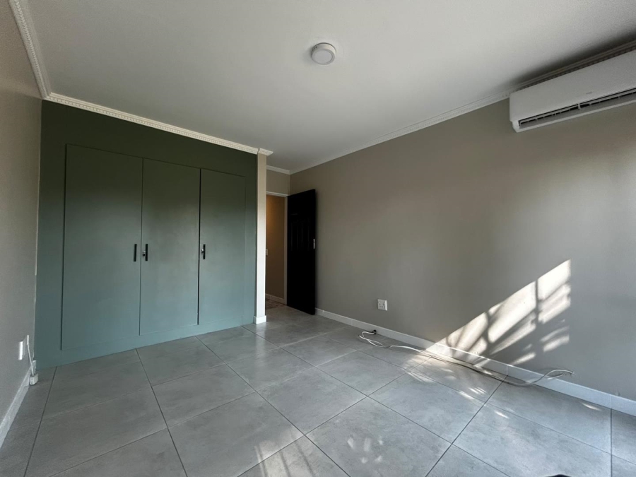 2 Bedroom Property for Sale in Lonehill Gauteng