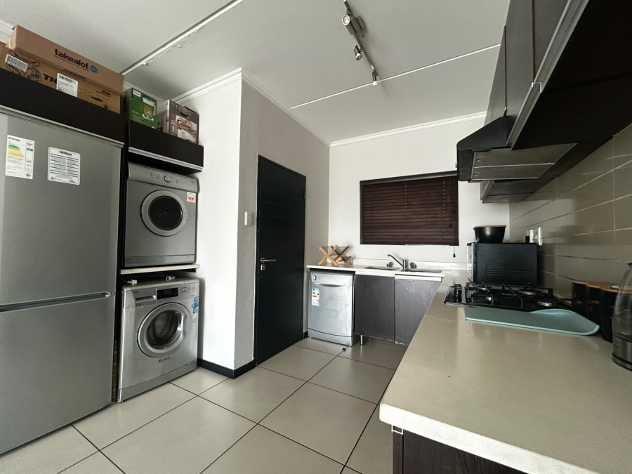 2 Bedroom Property for Sale in Fourways Gauteng