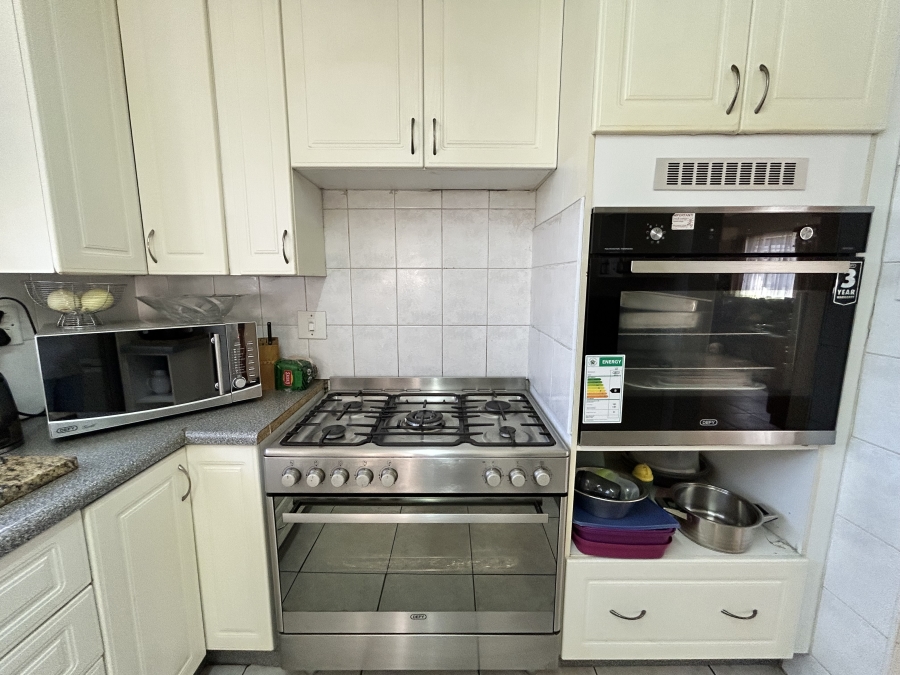 To Let 3 Bedroom Property for Rent in Witfield Gauteng