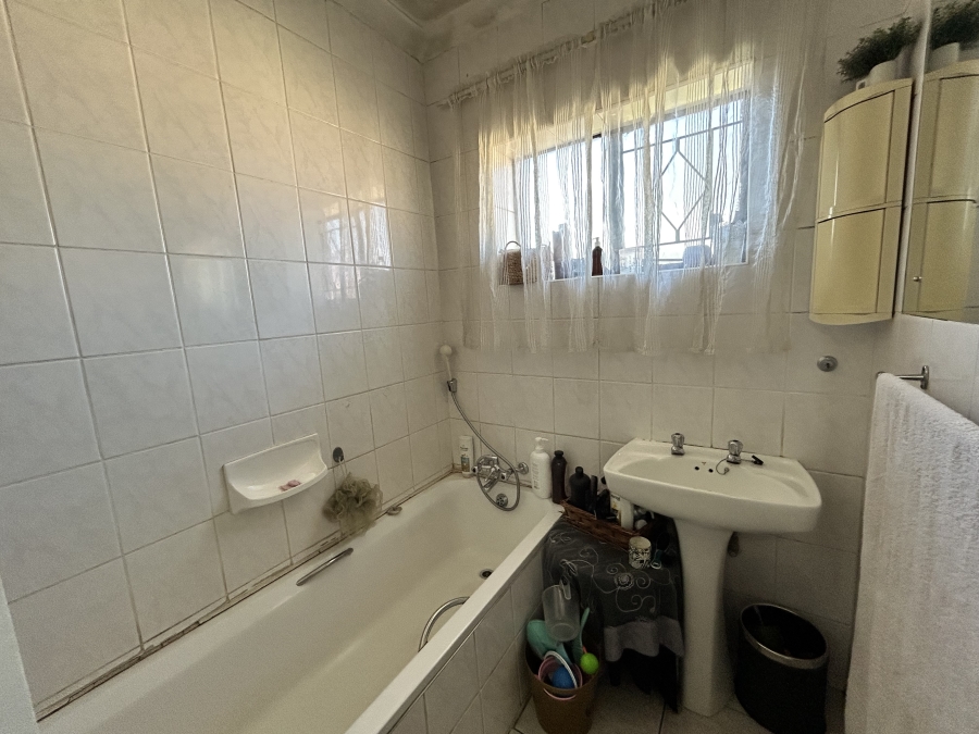 To Let 3 Bedroom Property for Rent in Witfield Gauteng