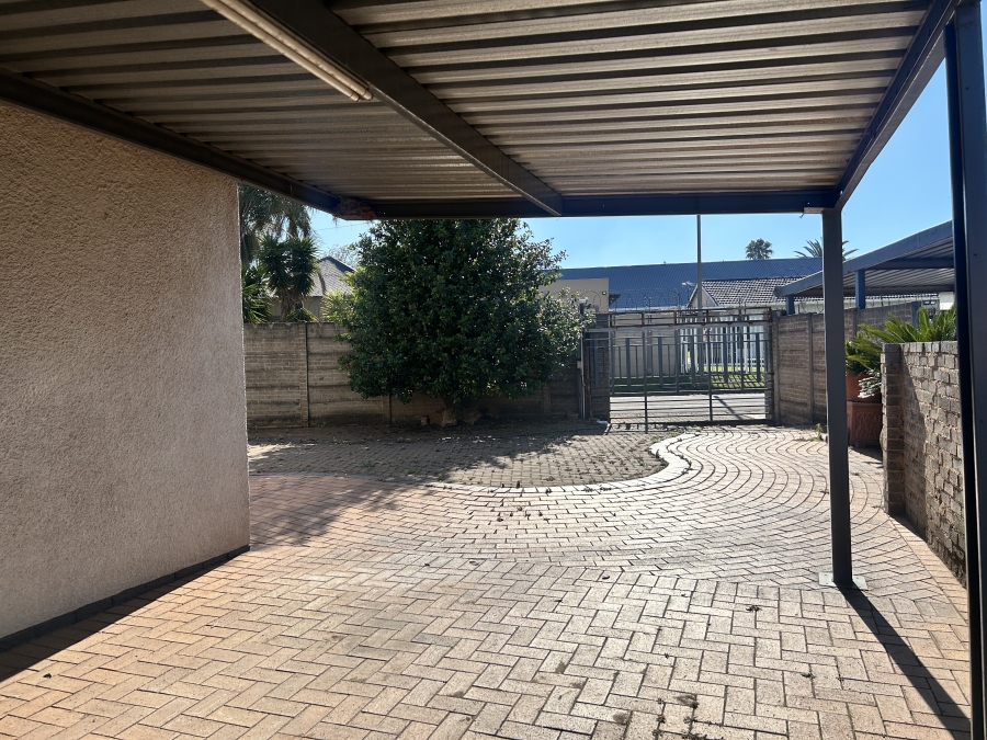 3 Bedroom Property for Sale in Witfield Gauteng