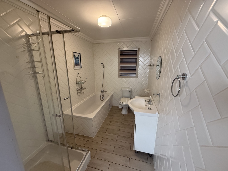 To Let 2 Bedroom Property for Rent in Lambton Gardens Gauteng