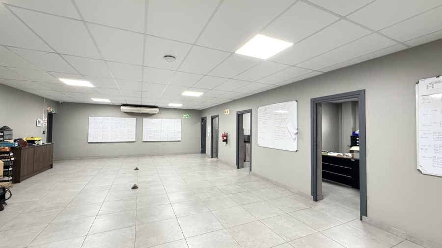 To Let Commercial Property for Rent in Knoppieslaagte Gauteng