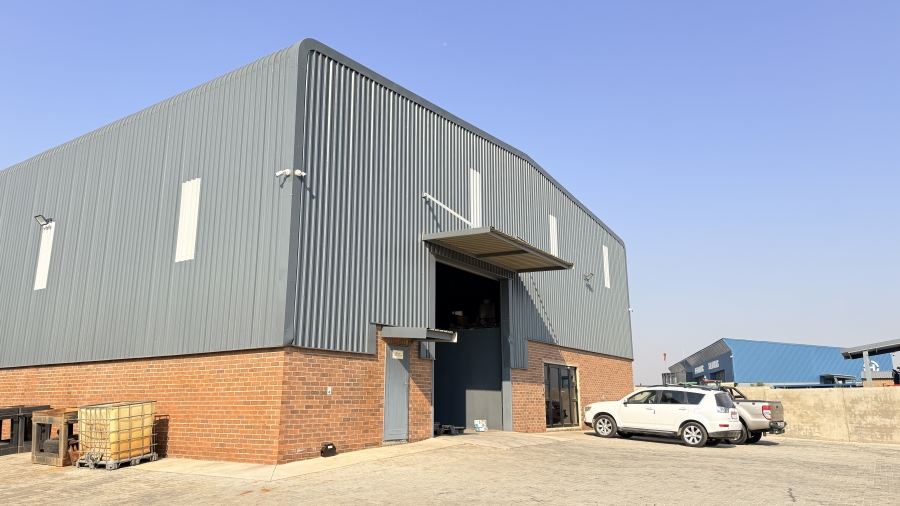 To Let Commercial Property for Rent in Knoppieslaagte Gauteng