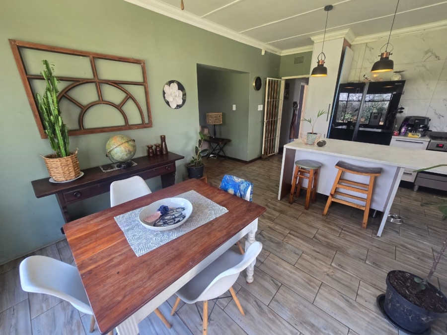 4 Bedroom Property for Sale in Three Rivers Gauteng