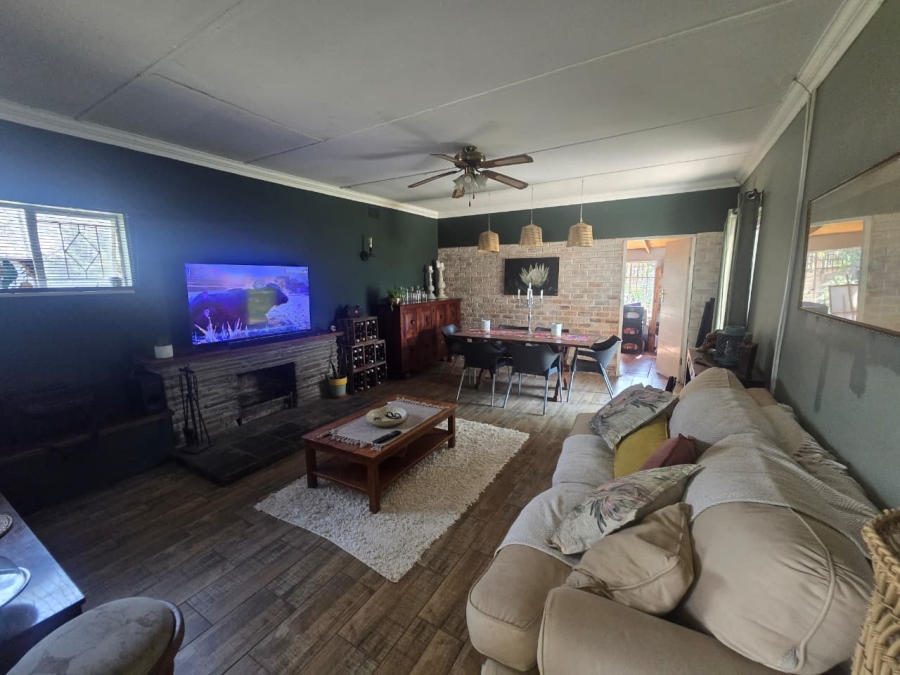 4 Bedroom Property for Sale in Three Rivers Gauteng
