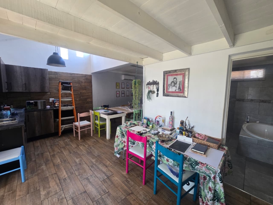 4 Bedroom Property for Sale in Three Rivers Gauteng