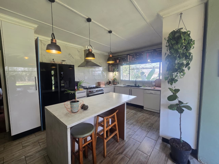 4 Bedroom Property for Sale in Three Rivers Gauteng
