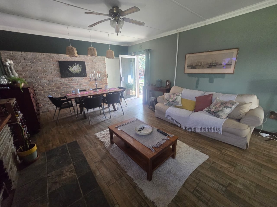 4 Bedroom Property for Sale in Three Rivers Gauteng