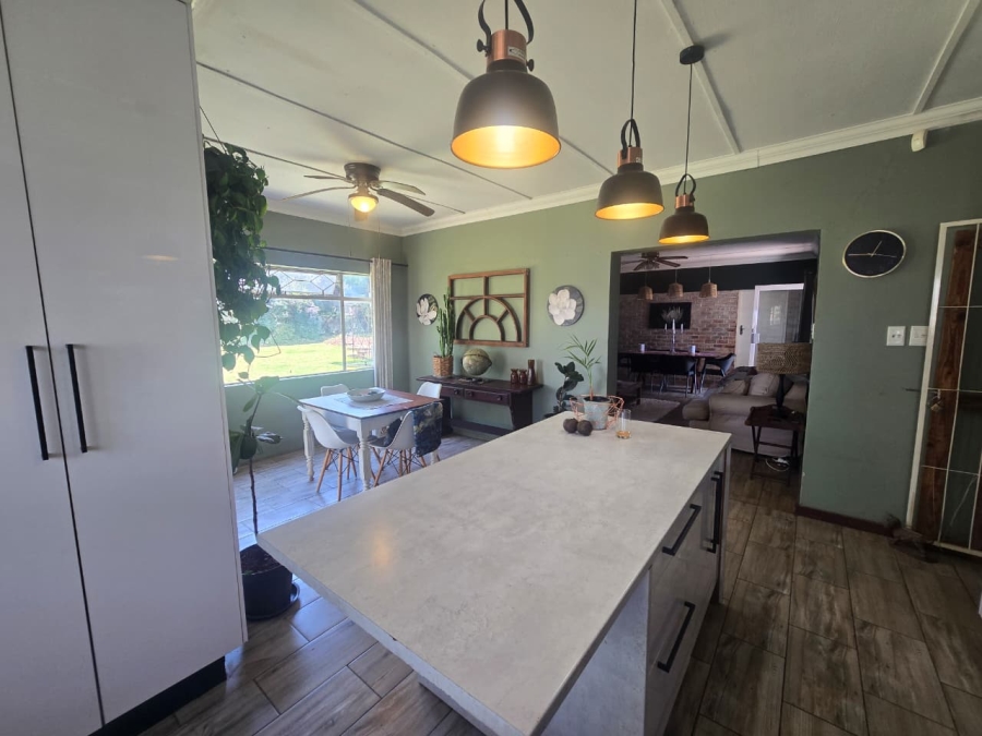 4 Bedroom Property for Sale in Three Rivers Gauteng