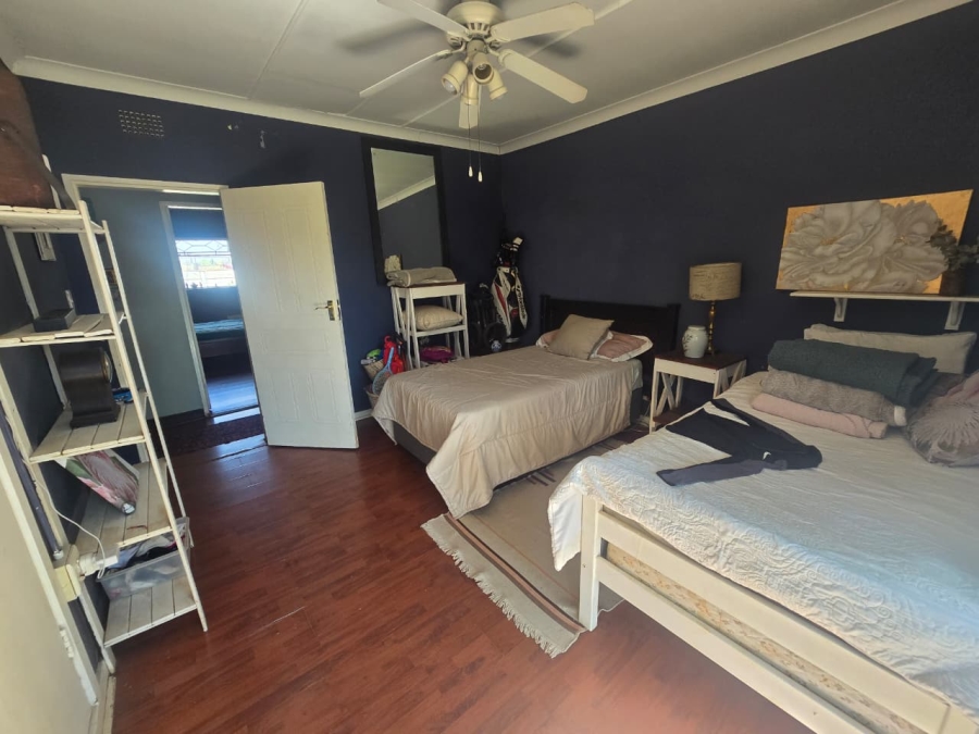 4 Bedroom Property for Sale in Three Rivers Gauteng