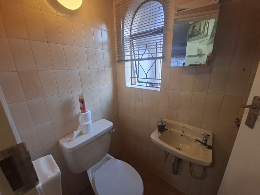 2 Bedroom Property for Sale in Van Riebeeck Park Gauteng