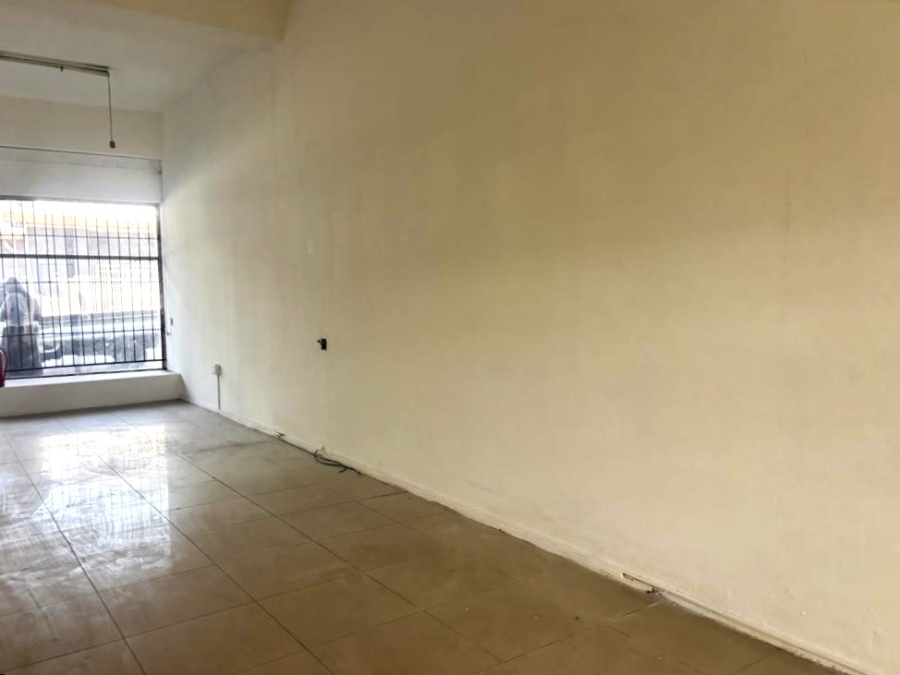 To Let Commercial Property for Rent in Orange Grove Gauteng