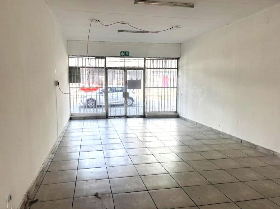 To Let Commercial Property for Rent in Orange Grove Gauteng