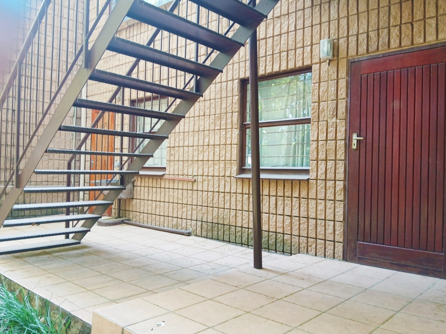2 Bedroom Property for Sale in Robin Hills Gauteng
