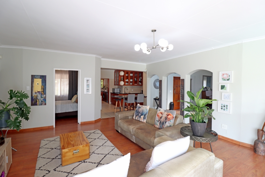 5 Bedroom Property for Sale in Paulshof Gauteng