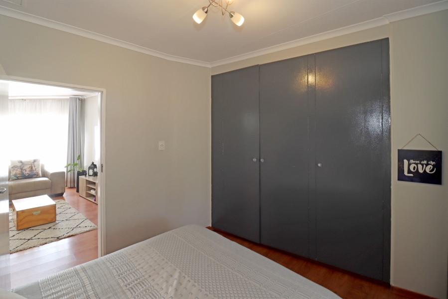 5 Bedroom Property for Sale in Paulshof Gauteng