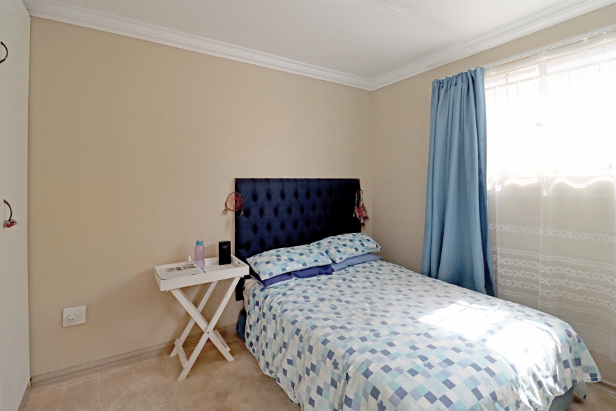 5 Bedroom Property for Sale in Paulshof Gauteng