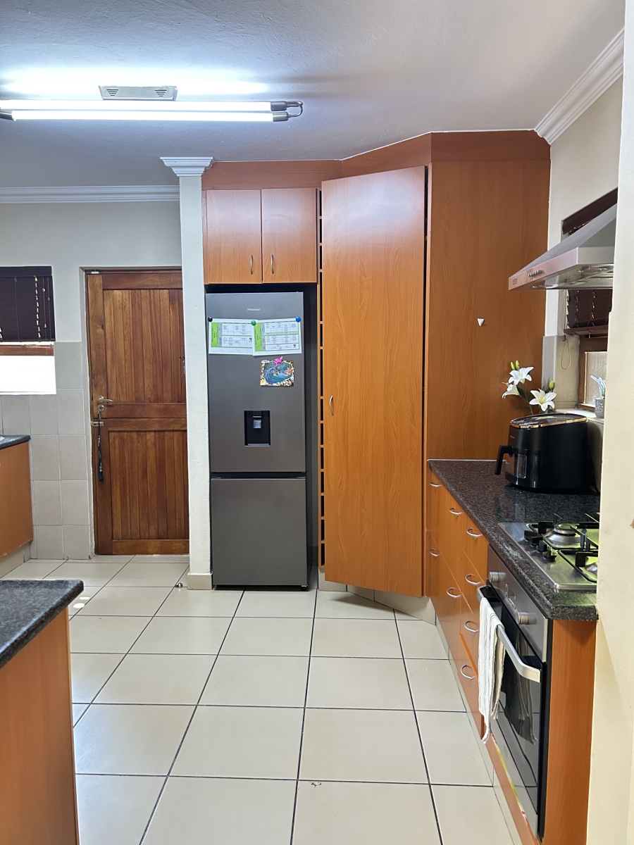 3 Bedroom Property for Sale in Maroeladal Gauteng
