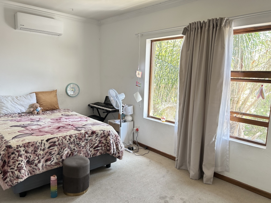 3 Bedroom Property for Sale in Maroeladal Gauteng