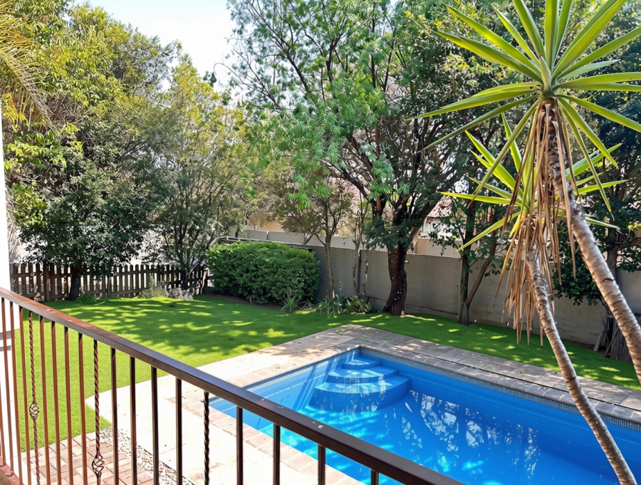 3 Bedroom Property for Sale in Maroeladal Gauteng