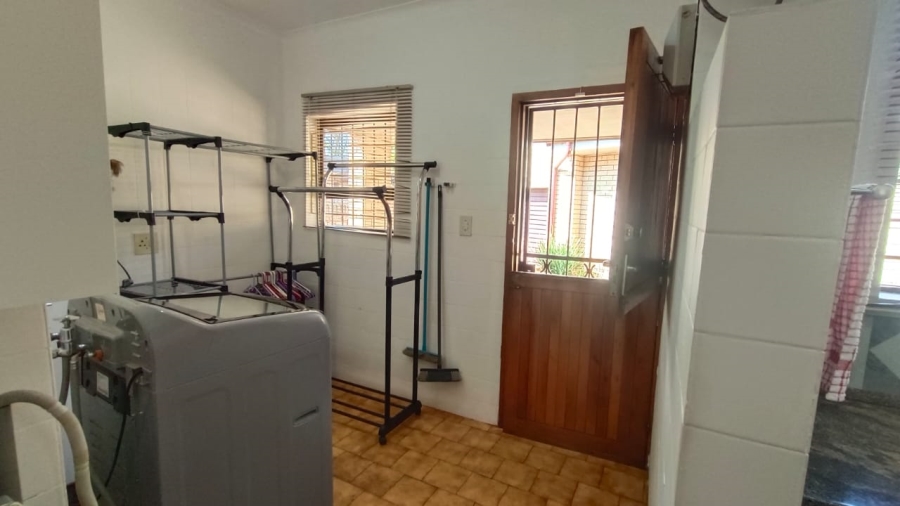 3 Bedroom Property for Sale in Helikonpark Gauteng