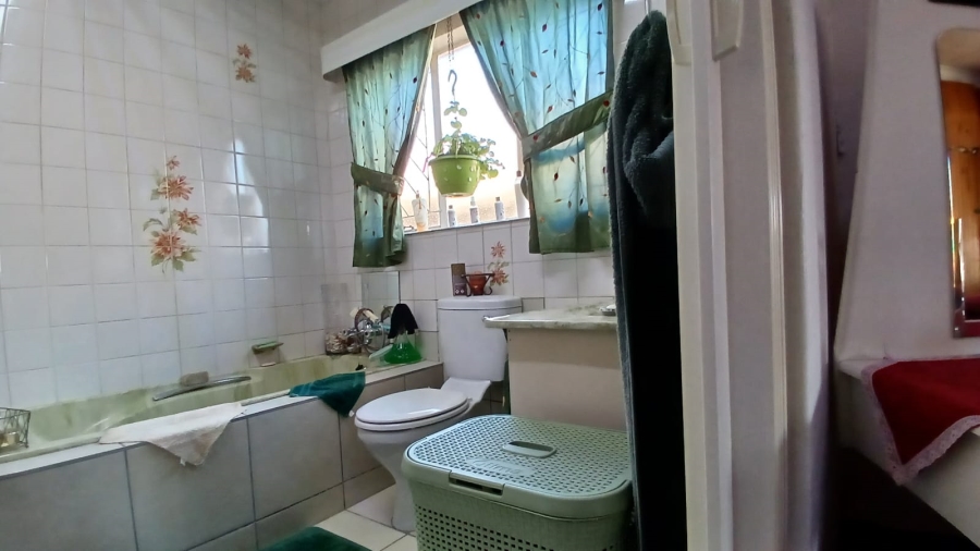 3 Bedroom Property for Sale in Randgate Gauteng