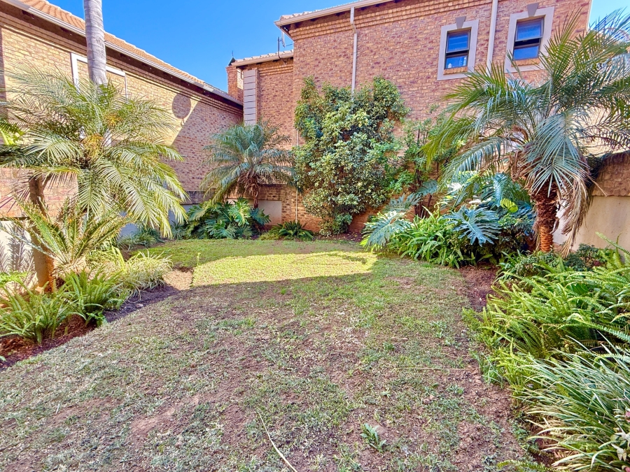4 Bedroom Property for Sale in The Wilds Gauteng