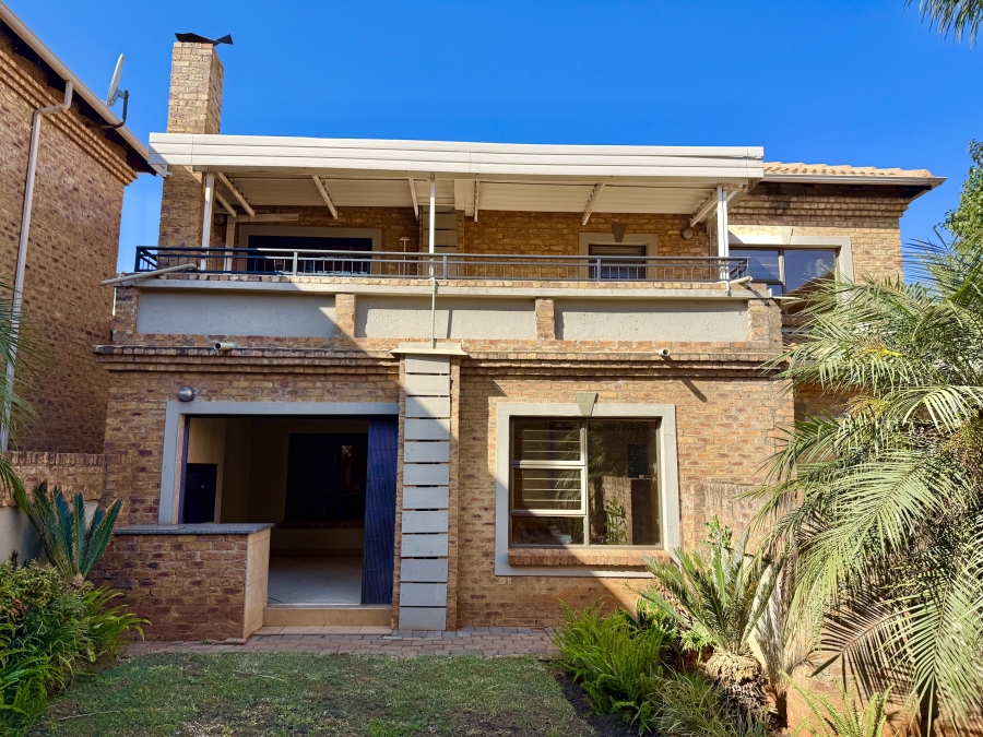 4 Bedroom Property for Sale in The Wilds Gauteng