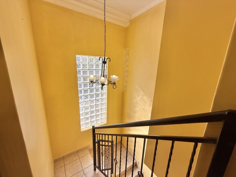 4 Bedroom Property for Sale in The Wilds Gauteng