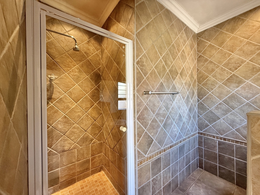 4 Bedroom Property for Sale in The Wilds Gauteng