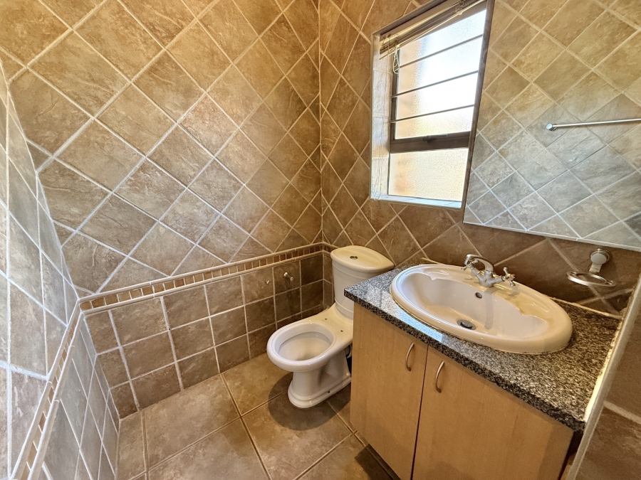 4 Bedroom Property for Sale in The Wilds Gauteng