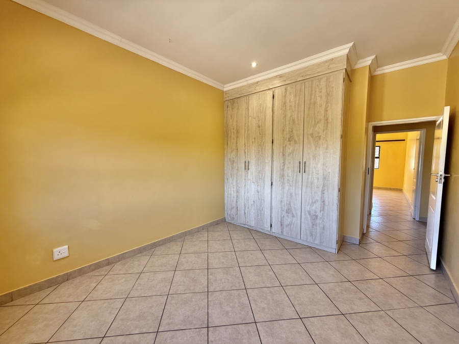 4 Bedroom Property for Sale in The Wilds Gauteng
