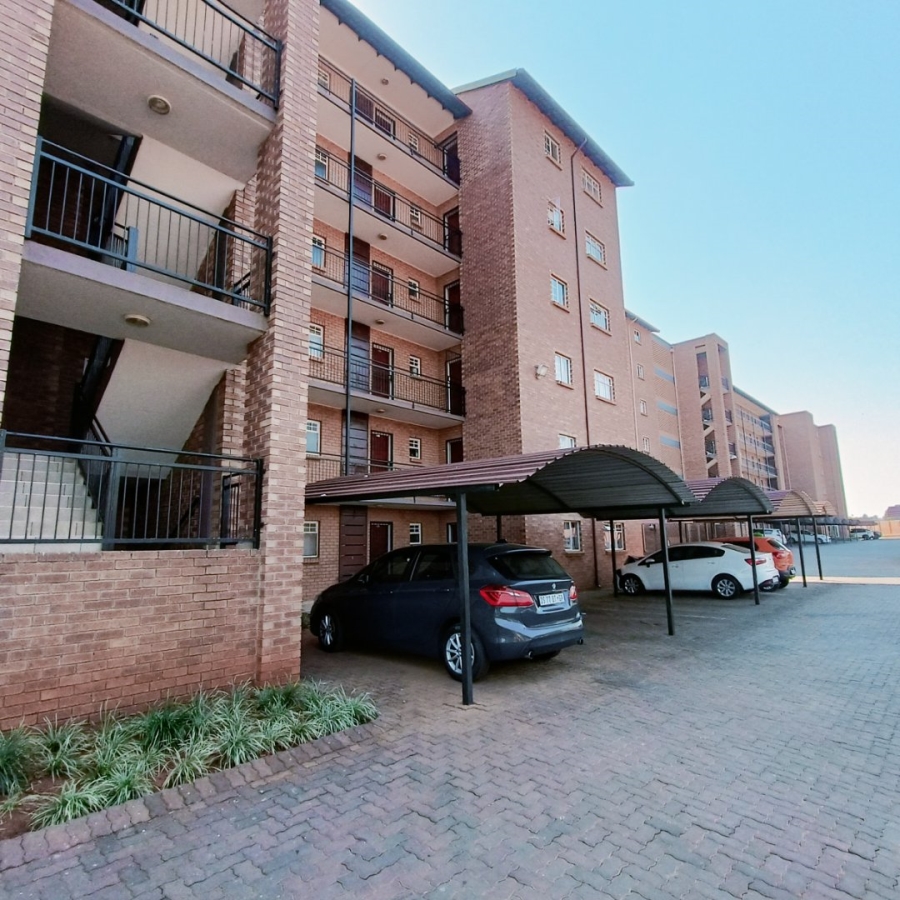 2 Bedroom Property for Sale in Annlin-wes Gauteng