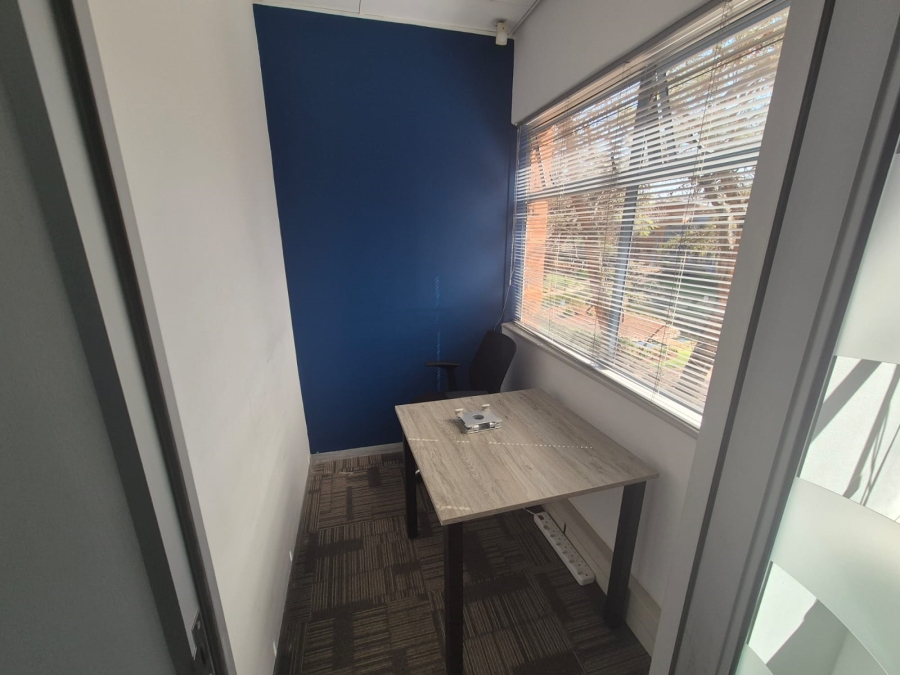 To Let Commercial Property for Rent in Die Hoewes Gauteng