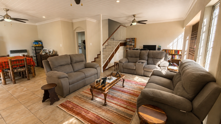 4 Bedroom Property for Sale in Brooklyn Gauteng