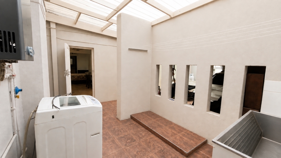 4 Bedroom Property for Sale in Brooklyn Gauteng