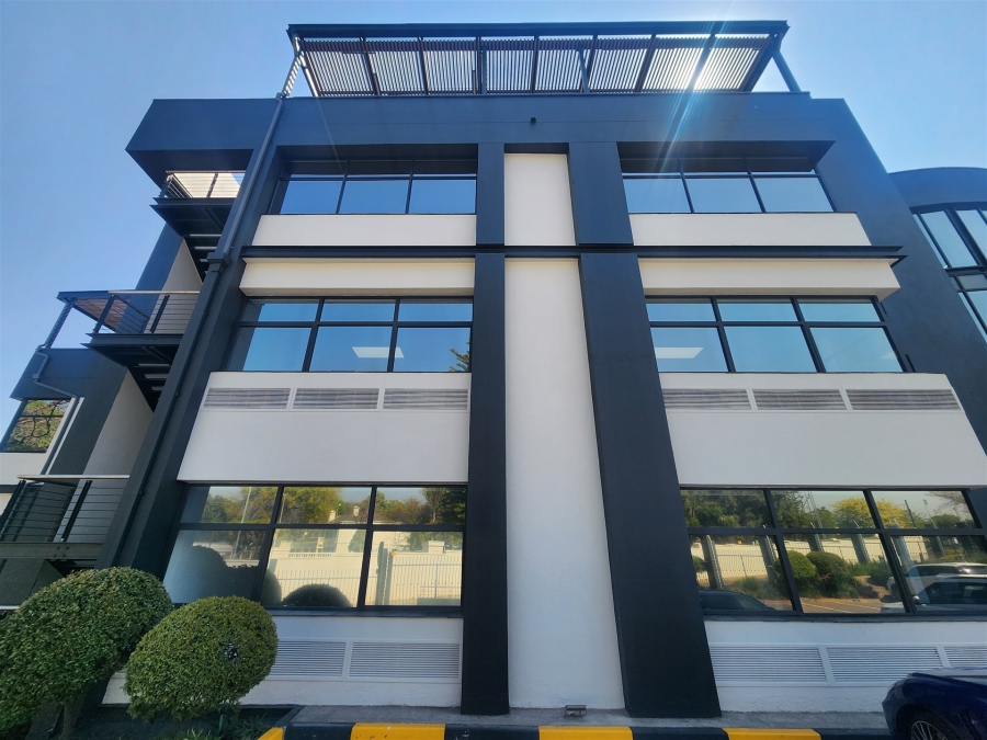To Let Commercial Property for Rent in Sandhurst Gauteng