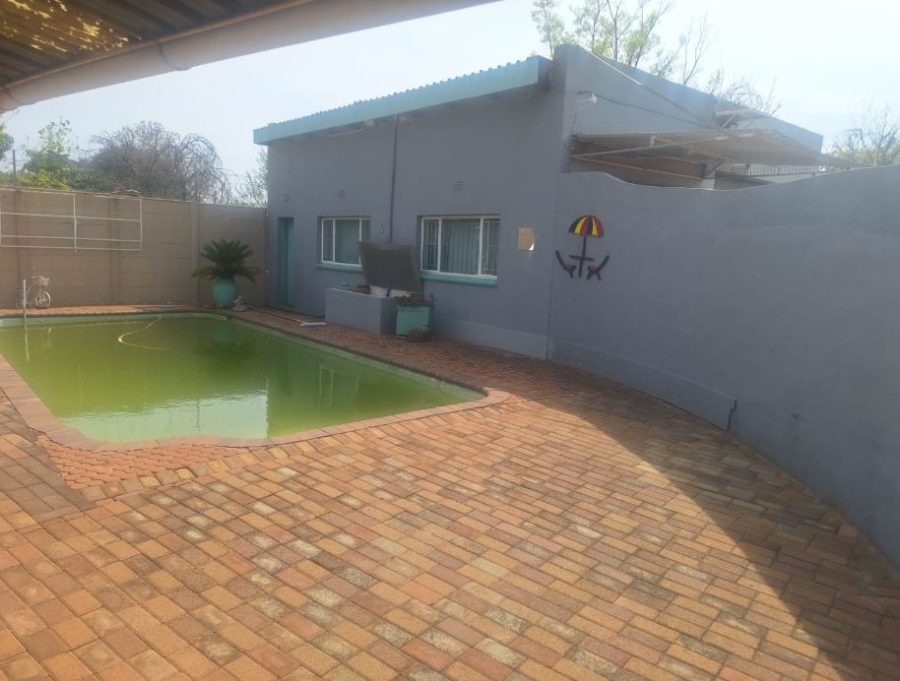 3 Bedroom Property for Sale in Westonaria Gauteng