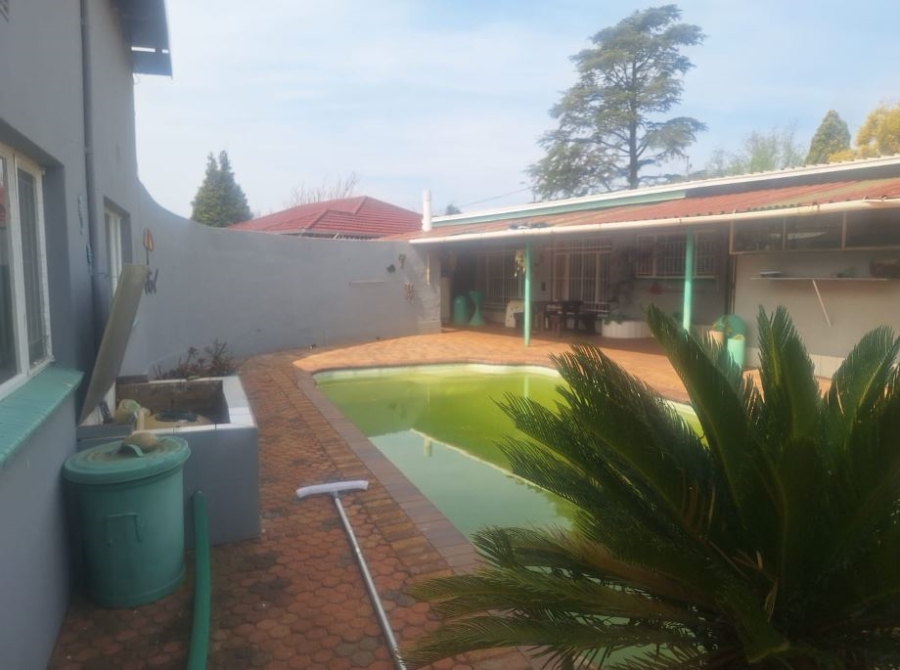 3 Bedroom Property for Sale in Westonaria Gauteng
