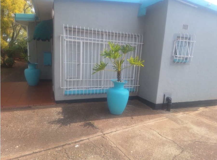3 Bedroom Property for Sale in Westonaria Gauteng