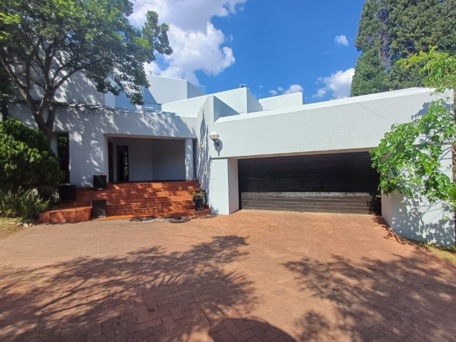 To Let 4 Bedroom Property for Rent in Helderkruin Gauteng