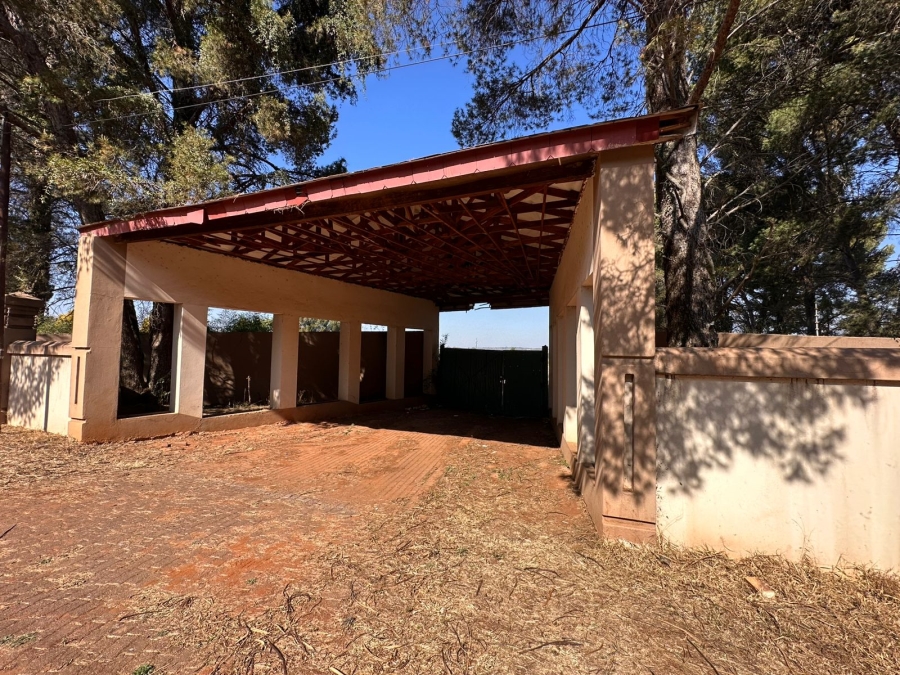 0 Bedroom Property for Sale in Raslouw A H Gauteng