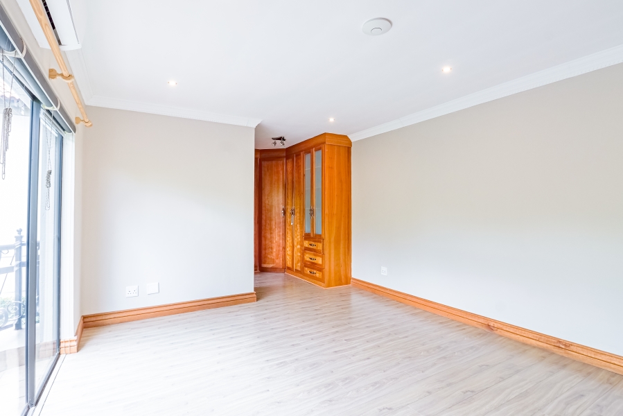 To Let 3 Bedroom Property for Rent in Silverwoods Country Estate Gauteng