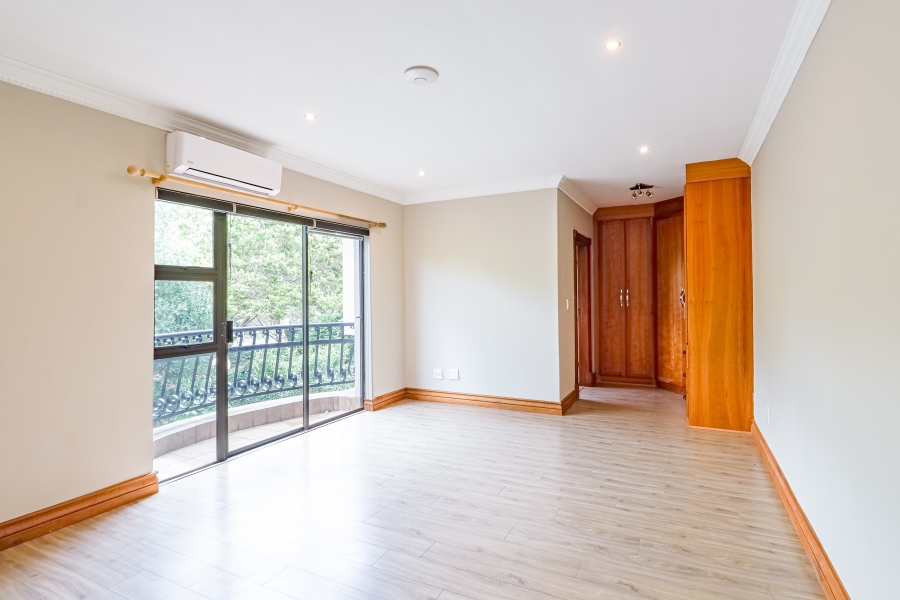 To Let 3 Bedroom Property for Rent in Silverwoods Country Estate Gauteng