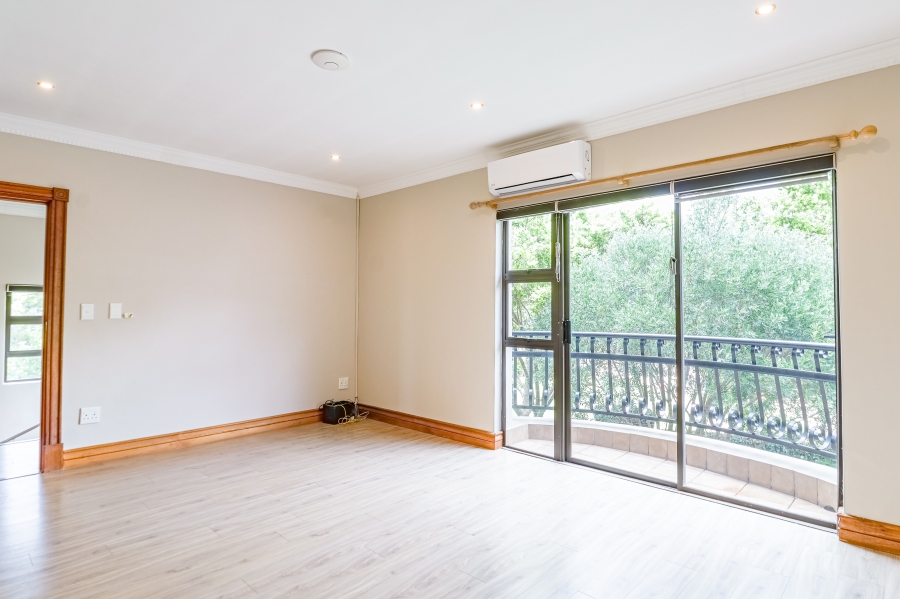 To Let 3 Bedroom Property for Rent in Silverwoods Country Estate Gauteng